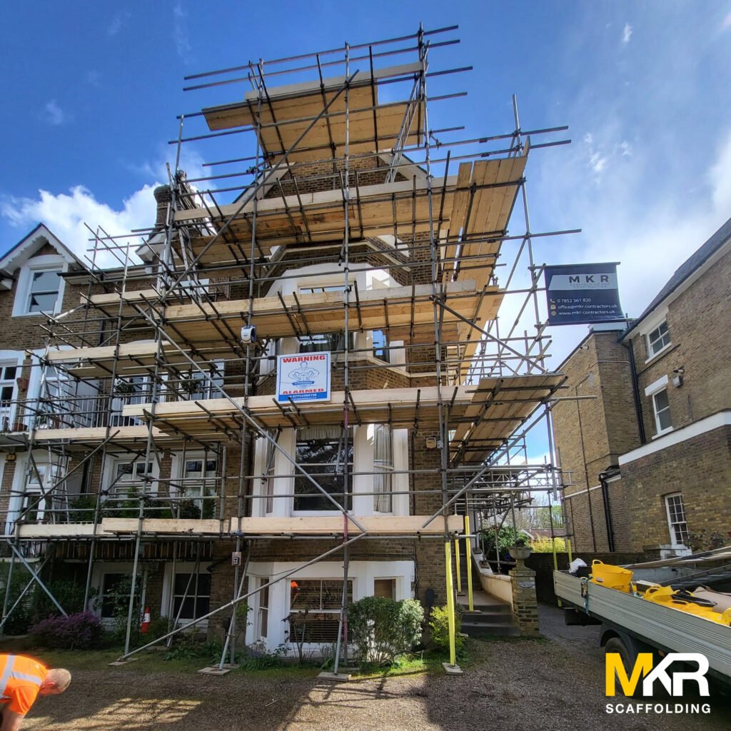MKR scaffolding erected around a period property in Richmond